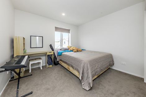 Photo of property in 9 Riroriro Close, Papakura, 2110