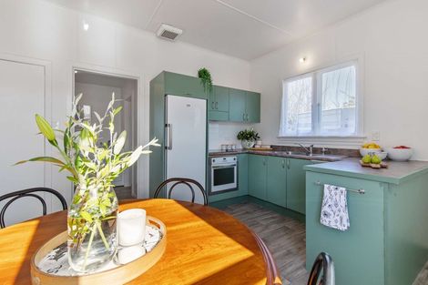 Photo of property in 3 Perham Place, Aramoho, Whanganui, 4500