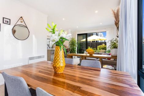 Photo of property in 20 Tuamaka Lane, Hobsonville, Auckland, 0616