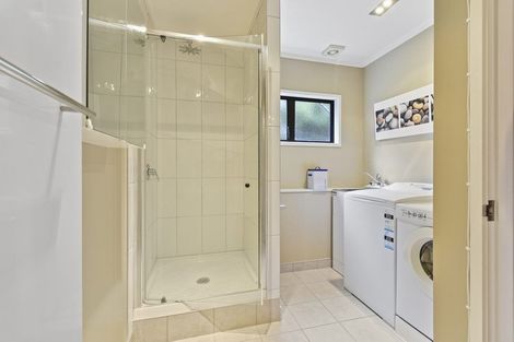 Photo of property in 6a Torkar Road, Clarks Beach, 2122