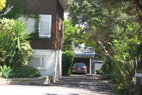 Photo of property in 1/6 Rothesay Bay Road, Rothesay Bay, Auckland, 0630