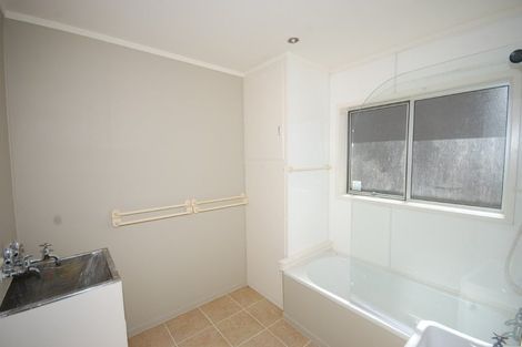 Photo of property in 6/4 Panorama Road, Mount Wellington, Auckland, 1060