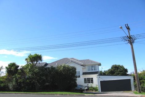 Photo of property in 22 Rock Isle Road, Torbay, Auckland, 0630