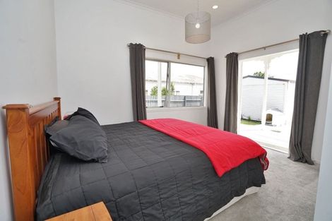 Photo of property in 15 Walsh Street, Forest Lake, Hamilton, 3200