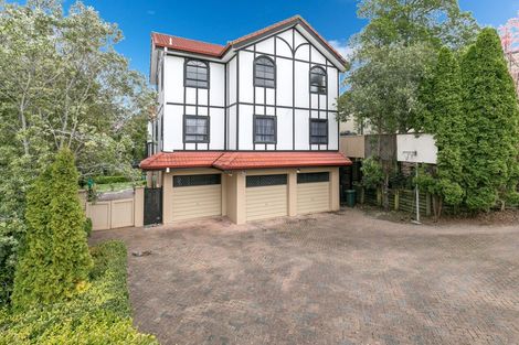 Photo of property in 23 Munro Place, Flagstaff, Hamilton, 3210