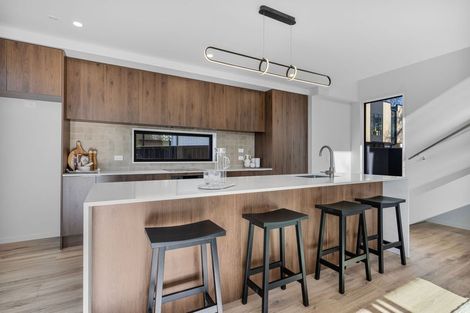 Photo of property in 49a Browns Road, St Albans, Christchurch, 8014