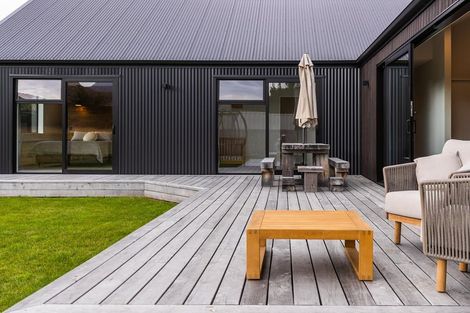 Photo of property in 8 Mulbury Way, Lower Shotover, Queenstown, 9304