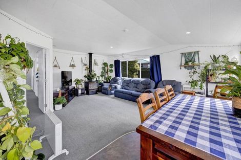 Photo of property in 6 Egmont Street, Normanby, Hawera, 4614