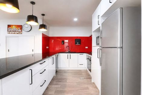 Photo of property in 1/61 Cabourne Drive, Glenview, Hamilton, 3206