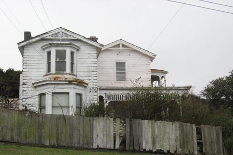Photo of property in 77 Warrender Street, North Dunedin, Dunedin, 9016