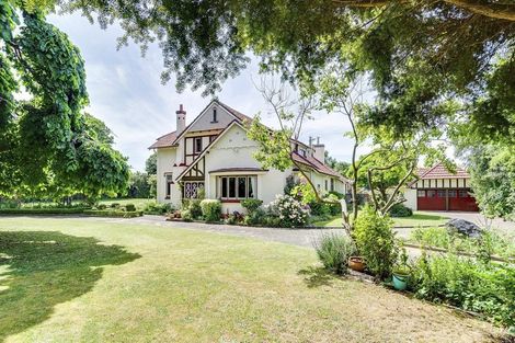 Photo of property in 26 King Street, Dannevirke, 4930