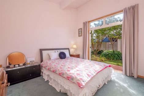 Photo of property in 53 Forest Drive, Parklands, Christchurch, 8083