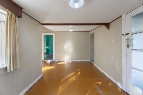 Photo of property in 142 Charles Street, Blenheim, 7201