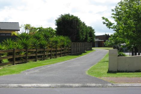 Photo of property in 69 Sunny Crescent, Huapai, Kumeu, 0810