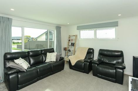 Photo of property in 23 Whakatomo Place, Havelock North, 4130