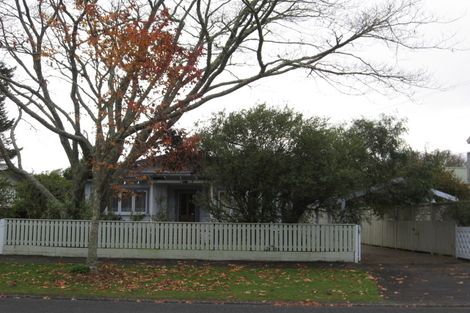 Photo of property in 27 Claude Street, Fairfield, Hamilton, 3214