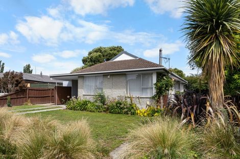 Photo of property in 56 Charnwood Crescent, Bishopdale, Christchurch, 8051