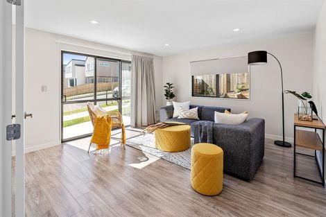 Photo of property in 40 Takurua Terrace, Orewa, 0931