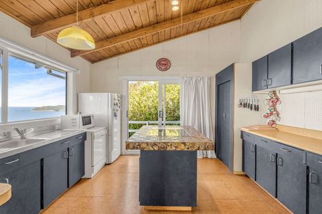 Photo of property in 14 David Mason Avenue, Tairua, 3508