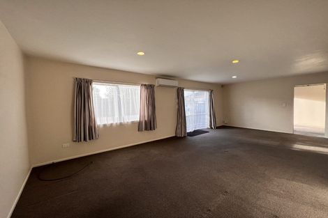 Photo of property in 8c Helvetia Road, Pukekohe, 2120