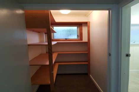 Photo of property in 26 Claverdon Drive, Massey, Auckland, 0614