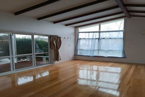 Photo of property in 168 Ennis Avenue, Pakuranga Heights, Auckland, 2010