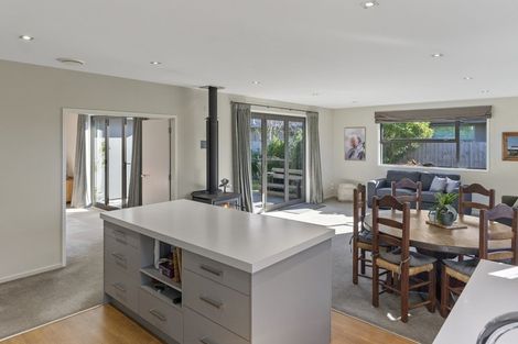 Photo of property in 30 De Castro Drive, Blenheim, 7201