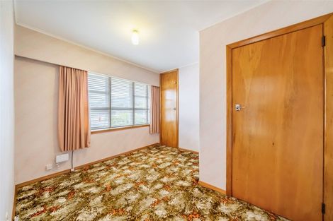 Photo of property in 19 Hall Grove, Ebdentown, Upper Hutt, 5018