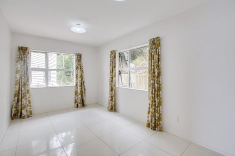 Photo of property in 3a Anderson Terrace, Mount Cook, Wellington, 6021