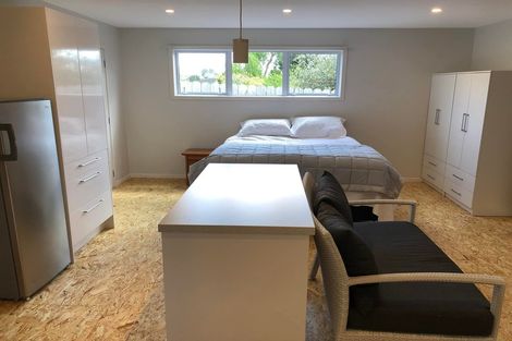 Photo of property in 68 Udys Road, Pakuranga, Auckland, 2010