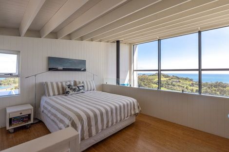 Photo of property in 25 Delamore Drive, Oneroa, Waiheke Island, 1081