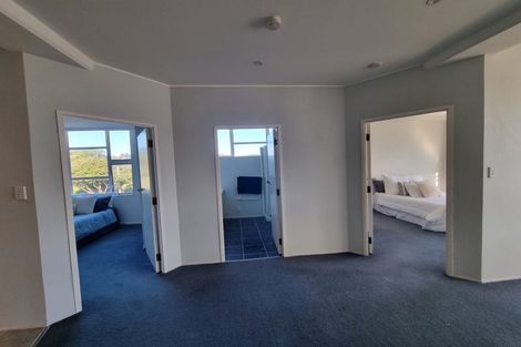 Photo of property in Grandstand Apartments, 37/80 Kent Terrace, Mount Victoria, Wellington, 6011