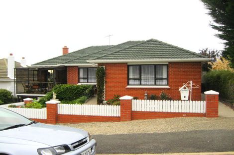 Photo of property in 4 Freyberg Road, Fairfield, Dunedin, 9018