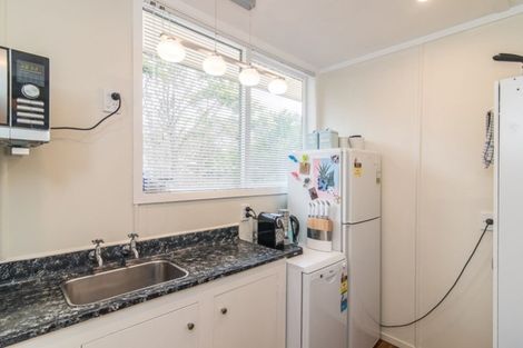 Photo of property in 5 Aorangi Road, Paraparaumu, 5032