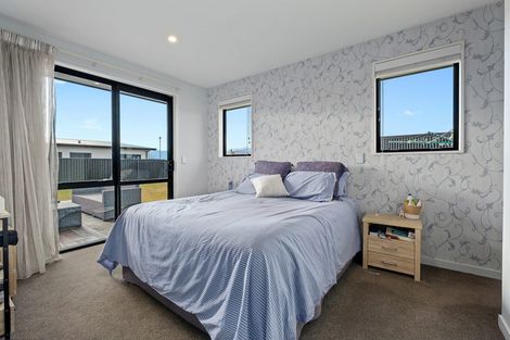 Photo of property in 50 Sherwin Avenue, Albert Town, Wanaka, 9305