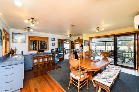 Photo of property in 15 Rangiotu Road, Himatangi, Palmerston North, 4477