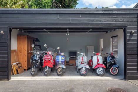 Photo of property in 1/59a Northboro Road, Belmont, Auckland, 0622