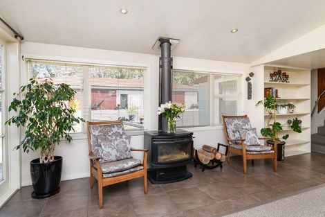 Photo of property in 85 Willoughby Street, Halcombe, Feilding, 4779