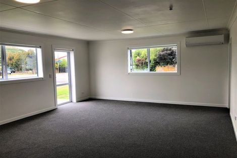 Photo of property in 15 Manse Street, Clydevale, Balclutha, 9274