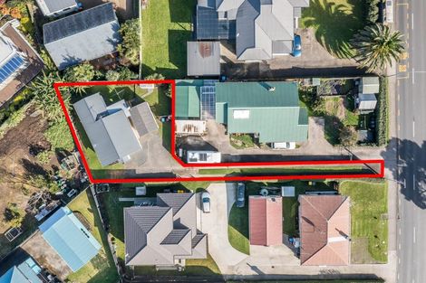 Photo of property in 124 Mangere Road, Otahuhu, Auckland, 1062