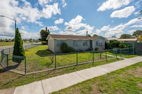 Photo of property in 66 Columbus Crescent, Flaxmere, Hastings, 4120