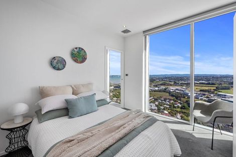 Photo of property in Sentinel Apartments, 2703/3 Northcroft Street, Takapuna, Auckland, 0622