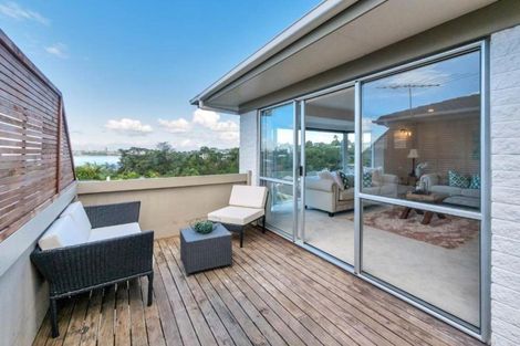 Photo of property in 2/78a Onewa Road, Northcote Point, Auckland, 0627