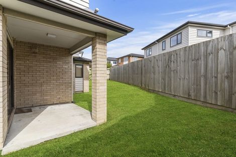 Photo of property in 88 Keri Vista Rise, Papakura, 2110