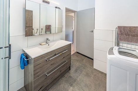 Photo of property in 6a Nikau Street, Tawhero, Whanganui, 4501