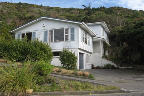 Photo of property in 12 Voltaire Street, Karori, Wellington, 6012