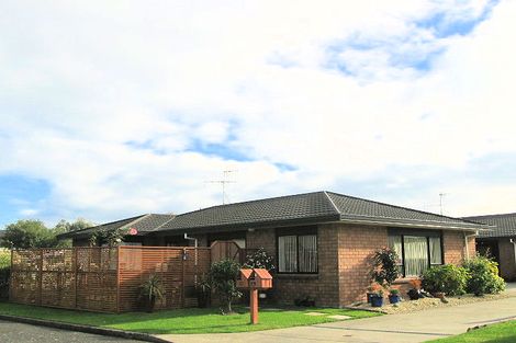 Photo of property in 18a Heihei Place, Paraparaumu, 5032