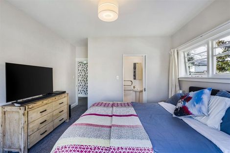 Photo of property in 15 Roa Road, Fendalton, Christchurch, 8041