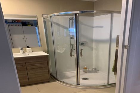 Photo of property in 1/170 Bucklands Beach Road, Bucklands Beach, Auckland, 2012