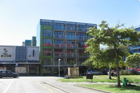 Photo of property in Dual Apartments, 108/142 Vivian Street, Te Aro, Wellington, 6011